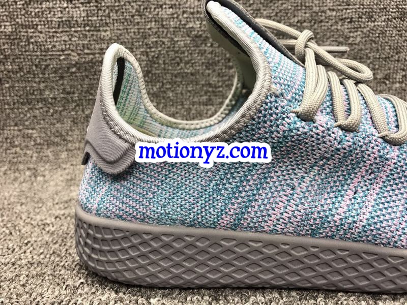 Adidas X Pharrell Williams Tennis Hu Blue